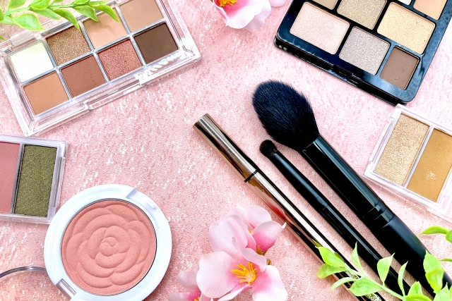 化粧品製造販売業許可申請 杉並区 | 行政書士中村光男事務所